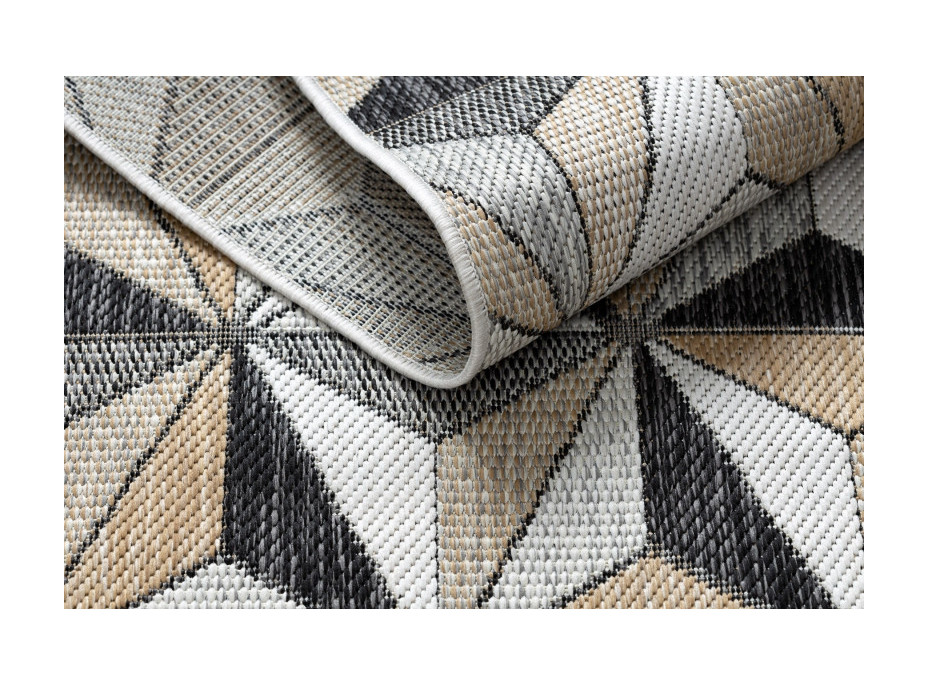 Kusový koberec Cooper Sisal Mosaic 22222 ecru/black