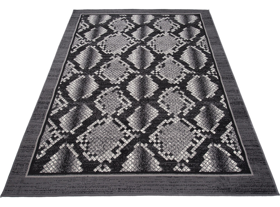 Kusový koberec TAPIS Python - černý