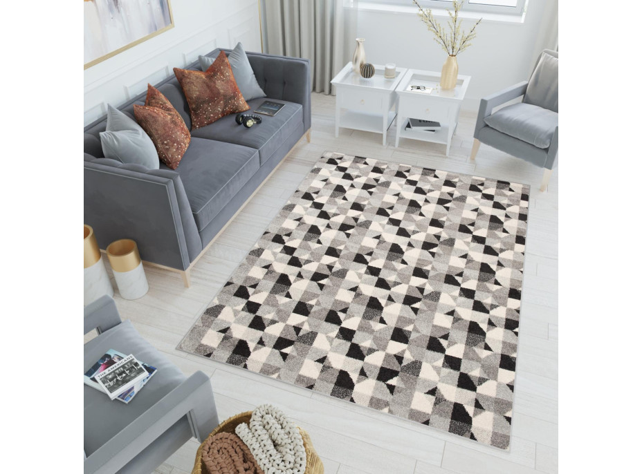 Kusový koberec AZUR trojuholníky typ B - sivý/antracitový - 120x170 cm