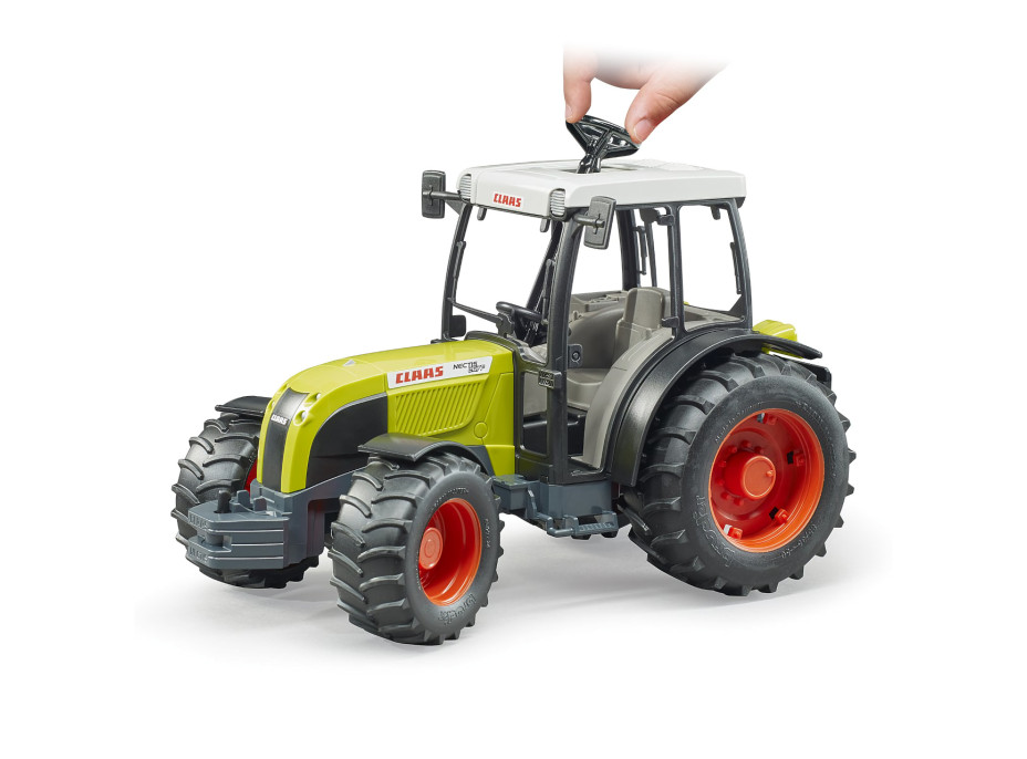 Bruder 2110 Traktor CLAAS Nectis 267 F zelený