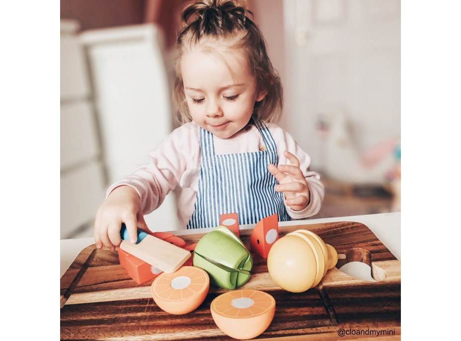 Bigjigs Toys Drevené krájacie ovocie so zásterou