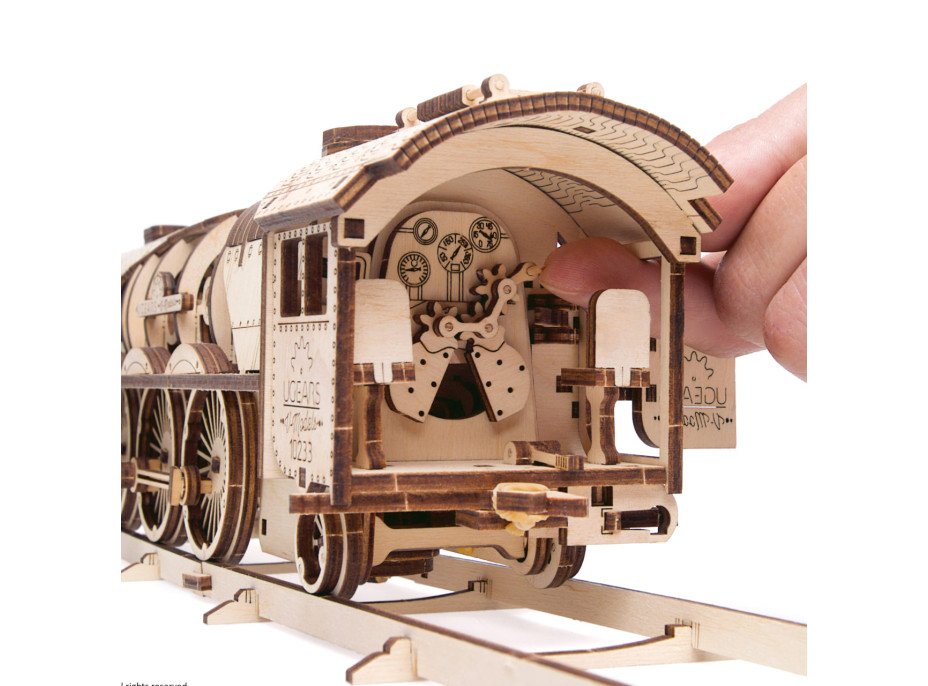 Ugears 3D drevené mechanické puzzle V-Express parná lokomotíva 4-6-2 s tendrem