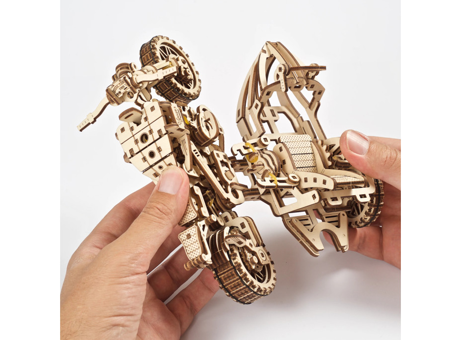 Ugears 3D drevené mechanické puzzle UGR-10 Motorka (scrambler) s vozíkom