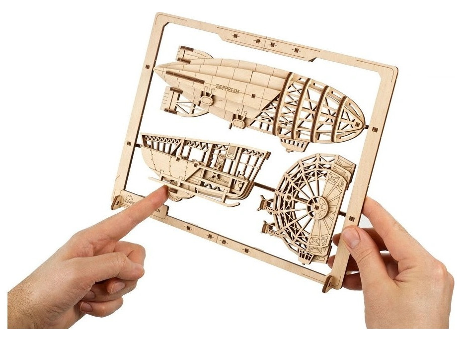 Ugears 2.5D drevené mechanické puzzle vzducholoď Zeppelin