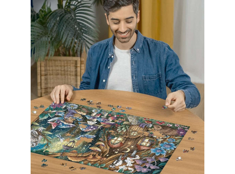 RAVENSBURGER Puzzle V kúzelnom lese 1000 dielikov