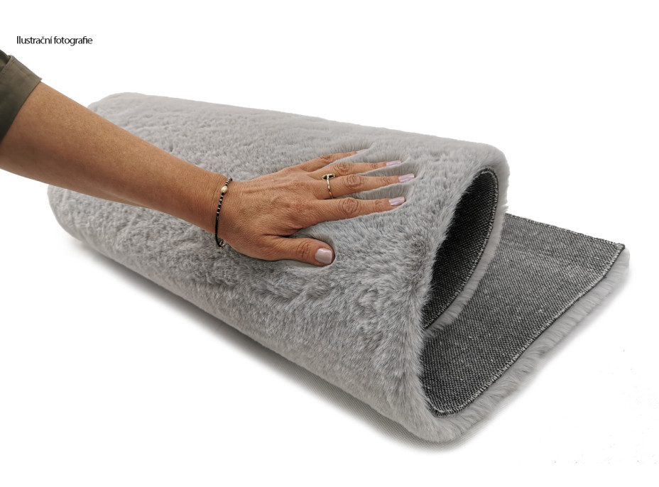 Kusový koberec OSLO TX - biely - imitácia králičej kožušiny - 80x140 cm