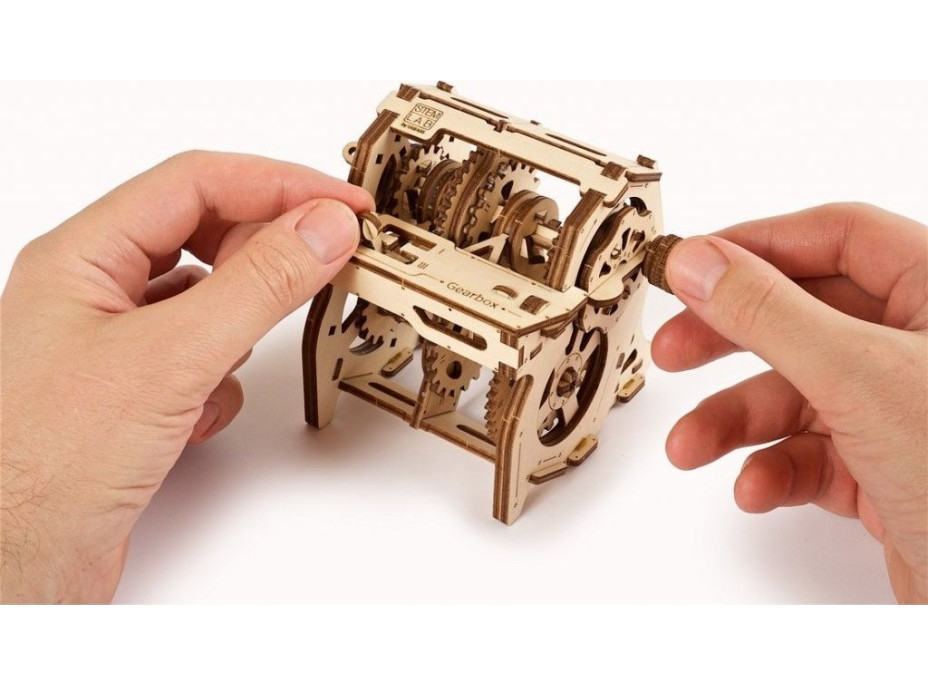 UGEARS 3D puzzle Prevodovka 120 dielikov